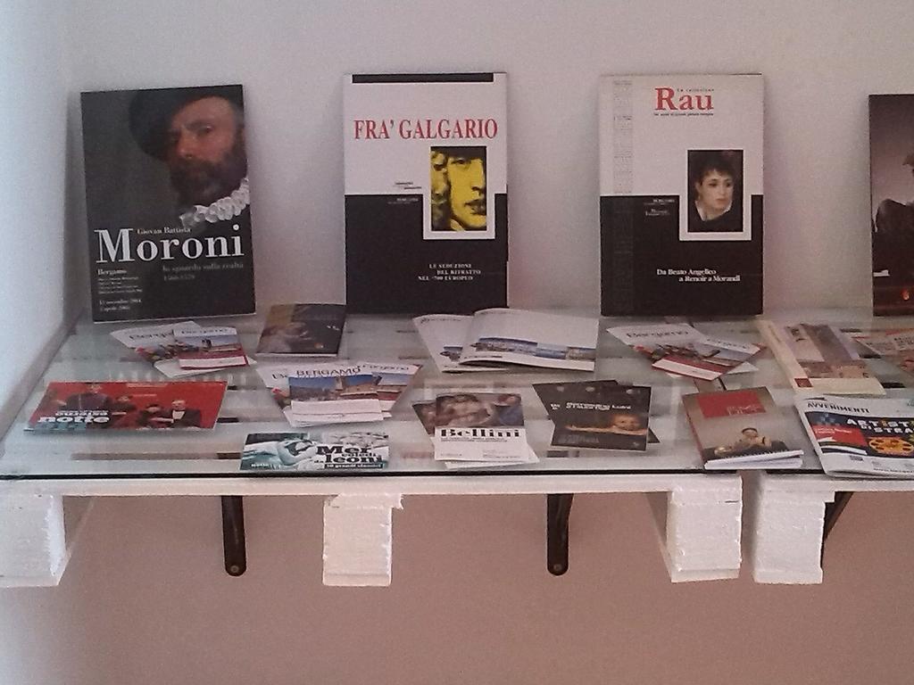 Uptown B'N'B Hotel Bergamo Buitenkant foto