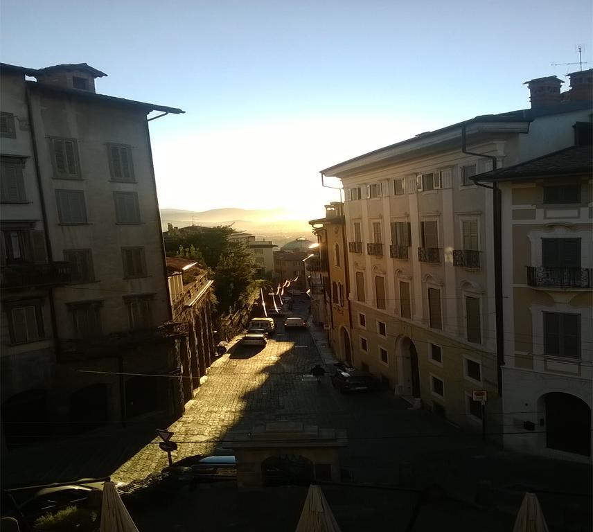 Uptown B'N'B Hotel Bergamo Buitenkant foto