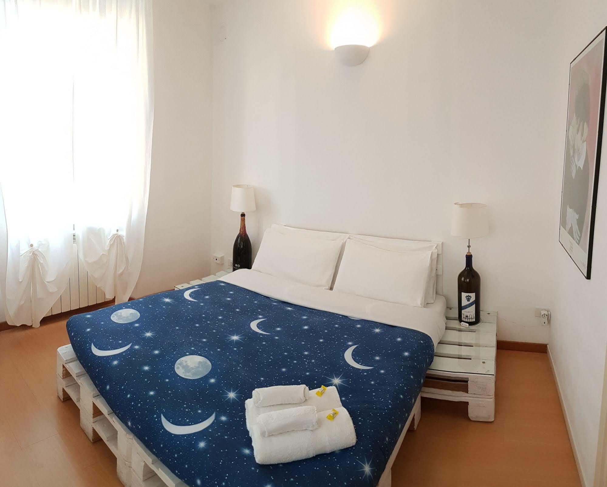 Uptown B'N'B Hotel Bergamo Buitenkant foto